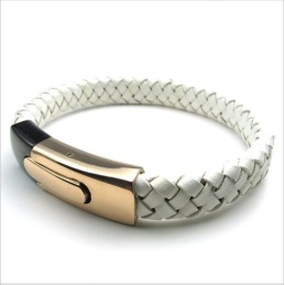 Pulseira De Titânio De Qualidade Estável Com Cores Delicadas E Design Hábil