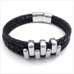Pulseira De Titânio De Qualidade Estável Com Cores Delicadas E Design Hábil