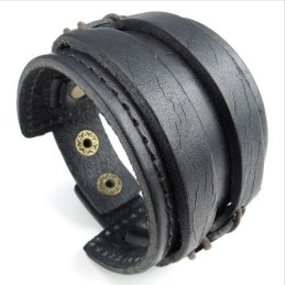 Pulseira De Couro De Titânio De Fabricação Habilidosa, Cores Delicadas E Qualidade Confiável