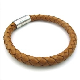 Pulseira De Couro De Titânio De Excelente Qualidade Com Design Hábil E Cores Delicadas