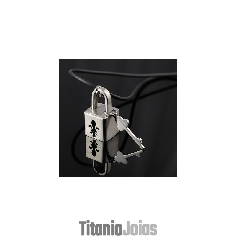 Colar Com Pingente De Titânio Fashion Lock Colar Com Pingente De Titânio Fashion Lock