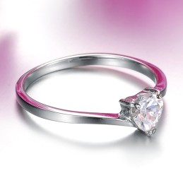 Anel De Titânio Feminino De Excelente Qualidade Com Strass