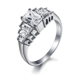 Anel De Titânio Feminino De Qualidade Estável Com Strass