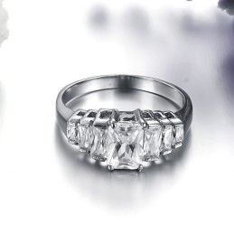 Anel De Titânio Feminino De Qualidade Estável Com Strass