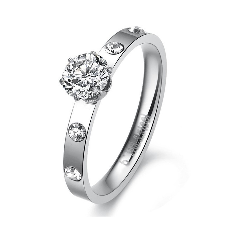 Anel Feminino De Titânio Com Strass, Qualidade E Quantidade Garantidas Anel Feminino De Titânio Com Strass, Qualidade E Quantidade Garantidas