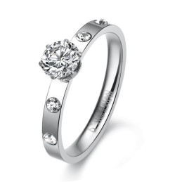 Anel Feminino De Titânio Com Strass, Qualidade E Quantidade Garantidas