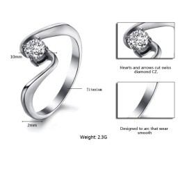 Anel Feminino De Titânio Com Strass De Renome Mundial