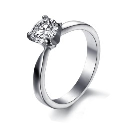 Anel Feminino De Titânio Com Desempenho Confiável E Strass