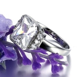 Anel Feminino De Titânio Com Strass, Famoso Por Sua Alta Qualidade