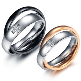 Anel De Titânio Cruzado De Qualidade Estável Para Amantes Com Diamante