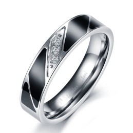 Anel De Titânio De Alta Qualidade Para Amantes Com Diamante