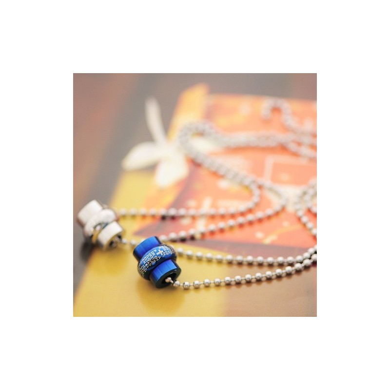 Colar E Pingente De Casal Em Titânio Estilo Clássico Azul (Um Par) Colar E Pingente De Casal Em Titânio Estilo Clássico Azul (Um Par)