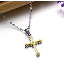 Colar De Titânio Com Cruz Feminina Fácil De Usar E Strass