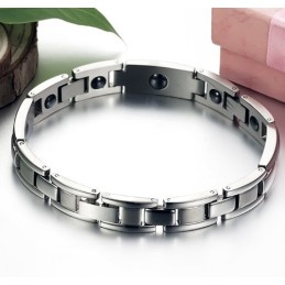 Pulseira De Titânio Com Magnetita De Excelente Qualidade Para Amantes