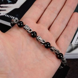 Pulseira Masculina De Titânio Durável Em Uso