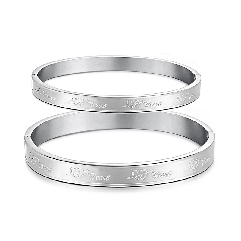 Pulseira De Titânio Em Formato De Coração, A Rainha Da Qualidade Para Os Amantes Pulseira De Titânio Em Formato De Coração, A Rainha Da Qualidade Para Os Amantes