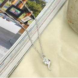 Colar De Titânio Com Revestimento De Platina Feminino De Qualidade Estável Com Diamante