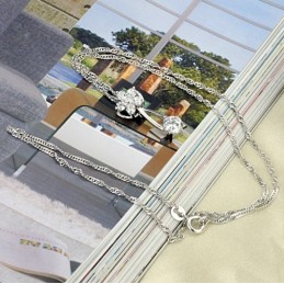 Colar Feminino De Titânio Com Revestimento De Platina E Desempenho Confiável Com Diamante