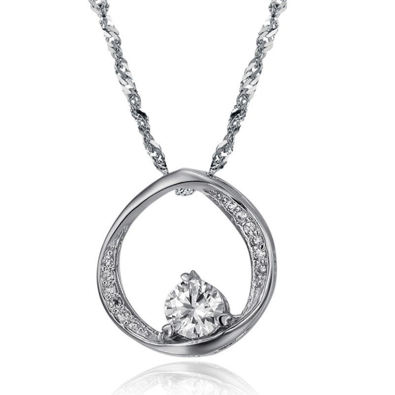 Colar De Titânio Com Revestimento De Platina Conciso E De Qualidade Estável Para Mulheres Colar De Titânio Com Revestimento De Platina Conciso E De Qualidade Estável Para Mulheres