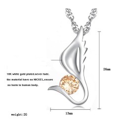 Colar De Titânio Com Revestimento De Platina E Diamante Em Formato De Asa Feminina Da Rainha Da Qualidade