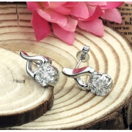 Brincos De Titânio Banhados A Platina Antialérgicos Com Diamantes, Vendidos Em Todo O Mundo