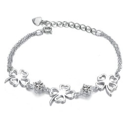 Pulseira De Titânio Com Revestimento De Platina E Diamante Em Formato De Trevo Feminino Da Rainha Da Qualidade