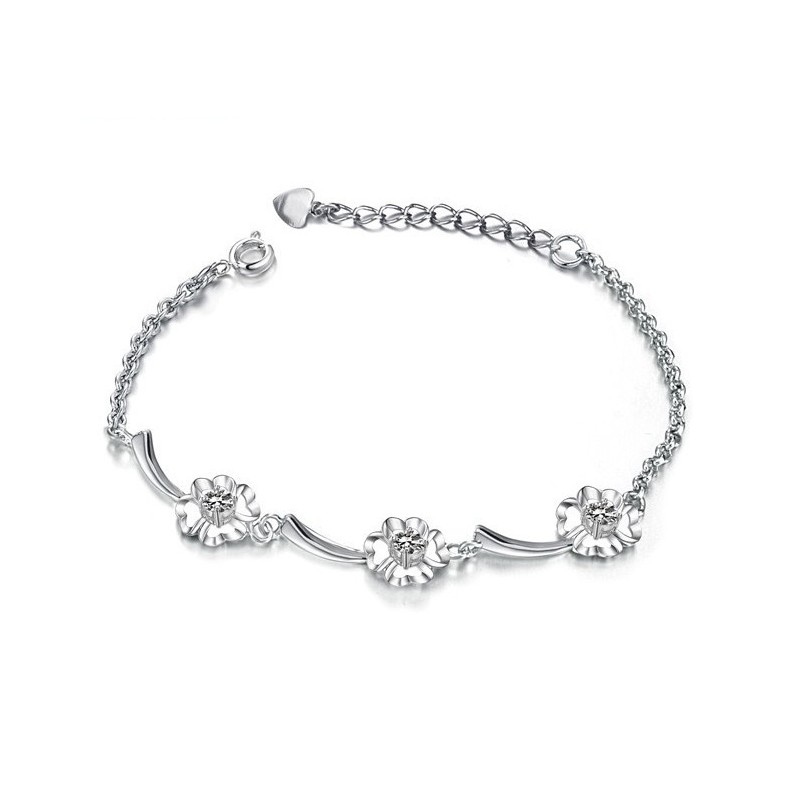 Pulseira De Titânio Com Revestimento De Platina E Diamante Em Formato De Trevo Feminino De Desempenho Confiável Pulseira De Titânio Com Revestimento De Platina E Diamante Em Formato De Trevo Feminino De Desempenho Confiável