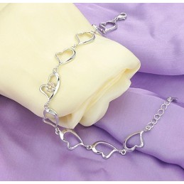 Pulseira Feminina De Titânio Com Banho De Platina E Strass, Modelo Coração, De Renome Mundial