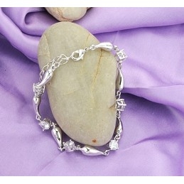 Pulseira Feminina De Titânio Com Banho De Platina E Diamante Com Qualidade E Quantidade Garantidas
