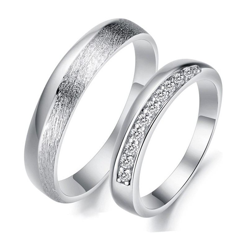 Anel De Titânio Banhado A Platina Feminino De Renome Mundial Para Amantes Com Strass Anel De Titânio Banhado A Platina Feminino De Renome Mundial Para Amantes Com Strass