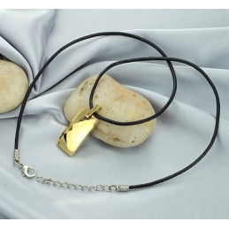 Conhecido Por Seu Colar De Cerâmica De Tungstênio Com Losangos De Alta Qualidade
