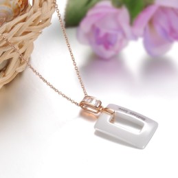 Colar De Cerâmica De Tungstênio Feminino De Renome Mundial Em Formato Quadrado