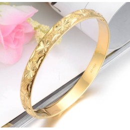 Pulseira Feminina Elegante De Alta Qualidade Banhada A Ouro 18K