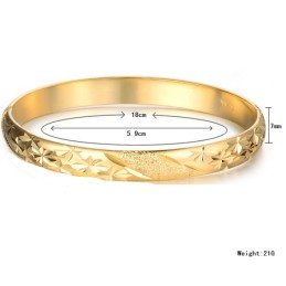 Pulseira Feminina Banhada A Ouro 18K Com Padrão De Estrela Fácil De Usar