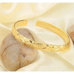 Pulseira Feminina Banhada A Ouro 18K De Alta Qualidade