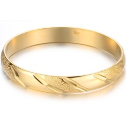Pulseira Feminina Banhada A Ouro 18K De Grande Variedade