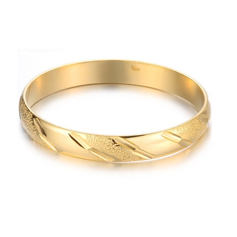 Pulseira Feminina Banhada A Ouro 18K De Grande Variedade
