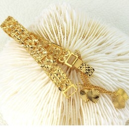 Pulseira Feminina Banhada A Ouro 18K, Durável E Em Uso