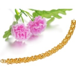 Pulseira Feminina De Alta Qualidade Banhada A Ouro 18K Com Formato De Coração