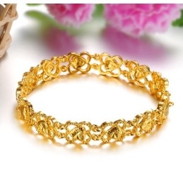 Pulseira Feminina De Alta Qualidade Banhada A Ouro 18K Com Formato De Coração