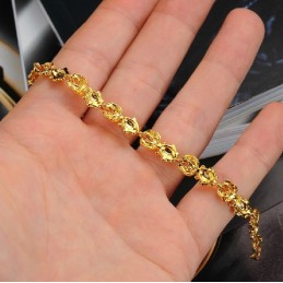 Pulseira Feminina Banhada A Ouro 18K Em Formato De Peixe