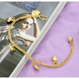 Pulseira Feminina Banhada A Ouro 18K Com Sinos E Formato De Coração, Da Reliable Reputation
