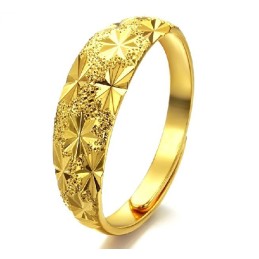 Anel Feminino Clássico Banhado A Ouro 18K De Qualidade Superior