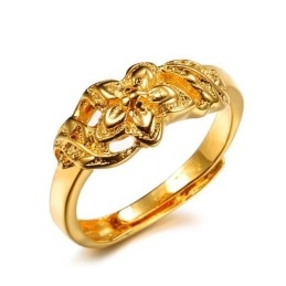 Anel Feminino Banhado A Ouro 18K Com Padrão Floral De Alta Qualidade