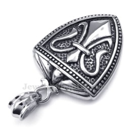 Colar Com Pingente De Escudo De Titânio (Corrente Grátis)