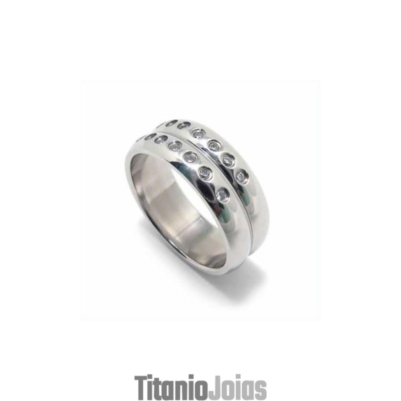 Anel De Corte Com Incrustações De Titânio De 8 Mm E Diamantes