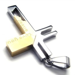 Pingente De Titânio Com Cruz "Te Amo Jesus" (Dourado)