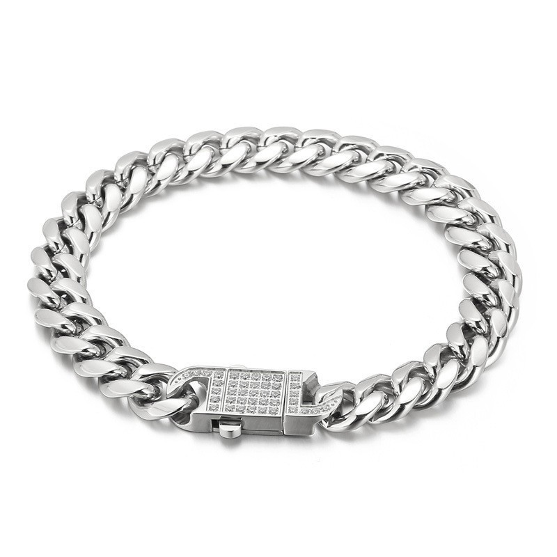 Colar Com Pulseira De Titânio Masculino Com Corrente Cubana E Diamantes Colar Com Pulseira De Titânio Masculino Com Corrente Cubana E Diamantes