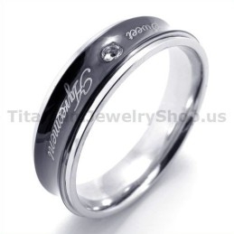 Anel De Titânio Preto Com Diamante E Coração