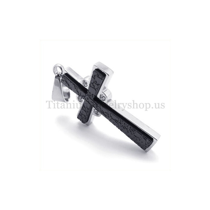 Pingente De Cruz De Titânio Com Duas Camadas E Diamantes Pingente De Cruz De Titânio Com Duas Camadas E Diamantes